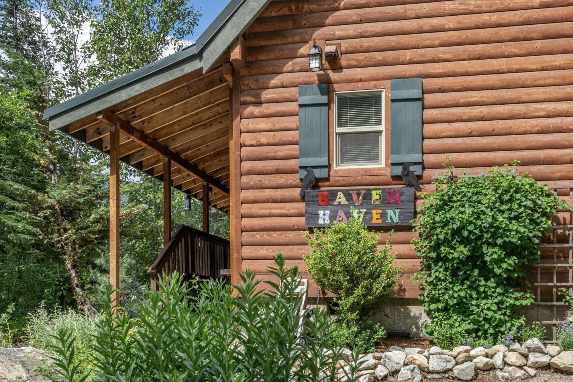 Raven Haven Lodge By Nw Comfy Cabins เลเวนเวิร์ท ภายนอก รูปภาพ